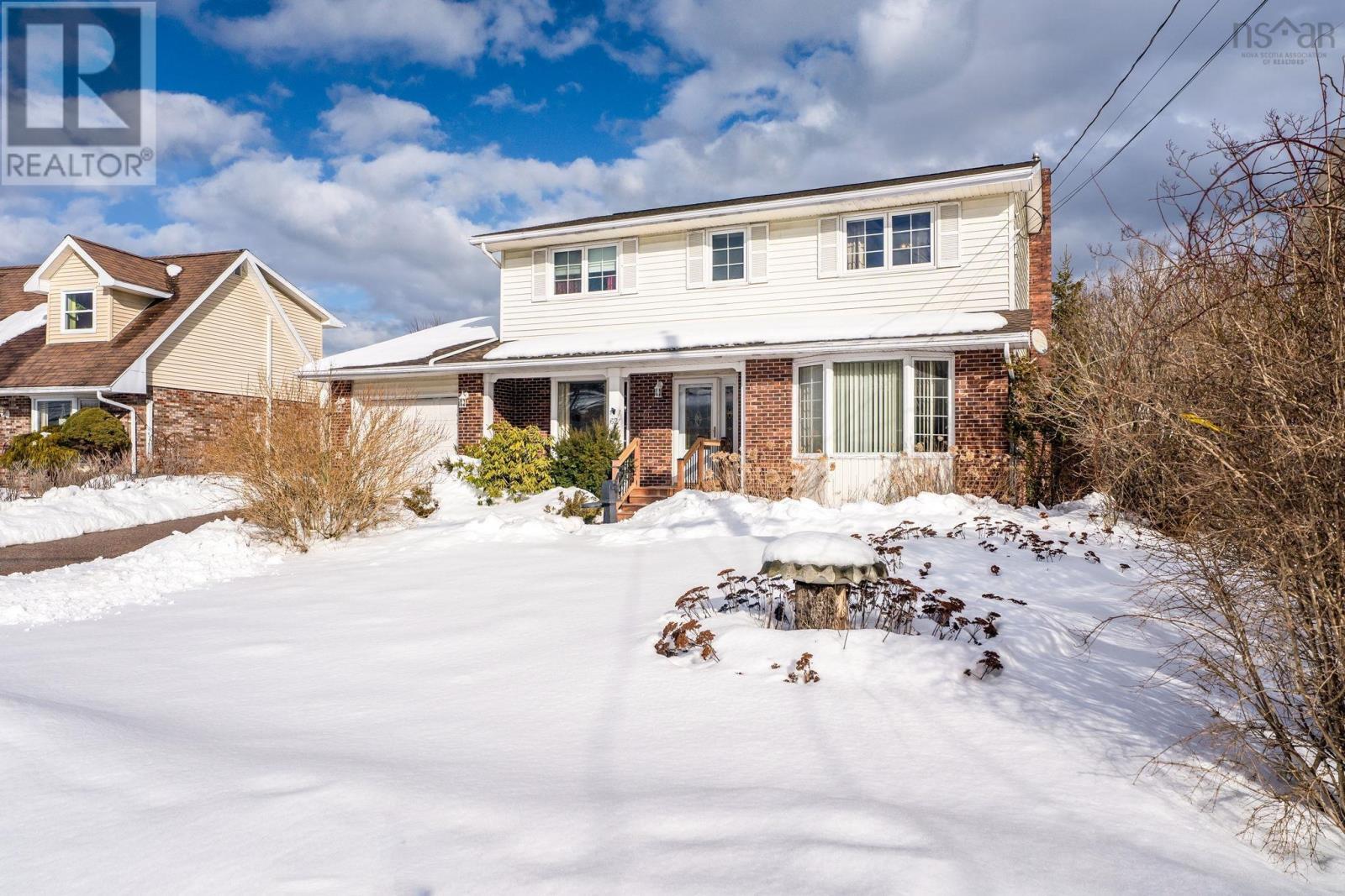 Property 3 of 49 of 62 Flagstone Drive