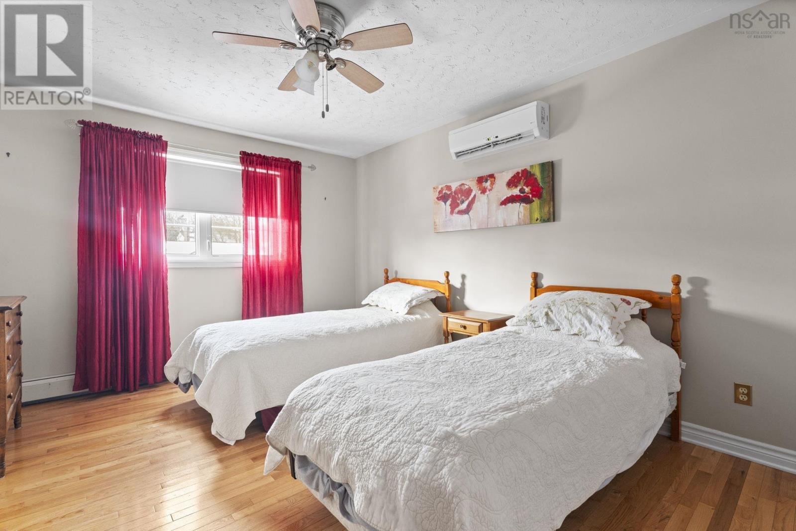 Property 28 of 49 of 62 Flagstone Drive