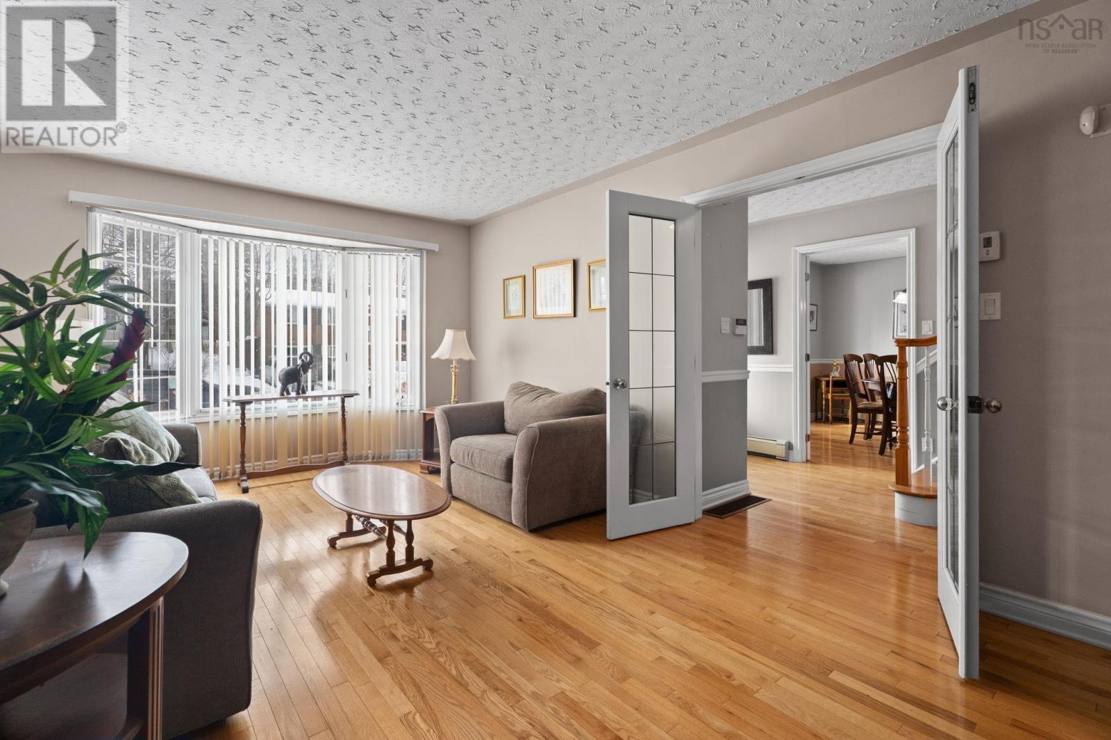 Property 7 of 49 of 62 Flagstone Drive