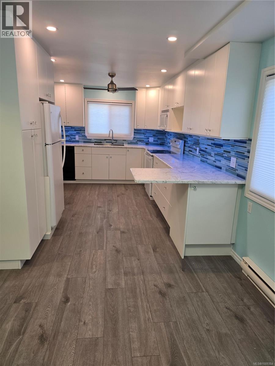  2905 LEIGH Road, Langford