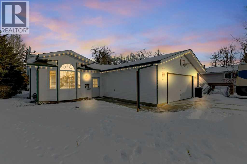 25, 41124 Range Road 282 - Main photo, Rural Lacombe County, Alberta