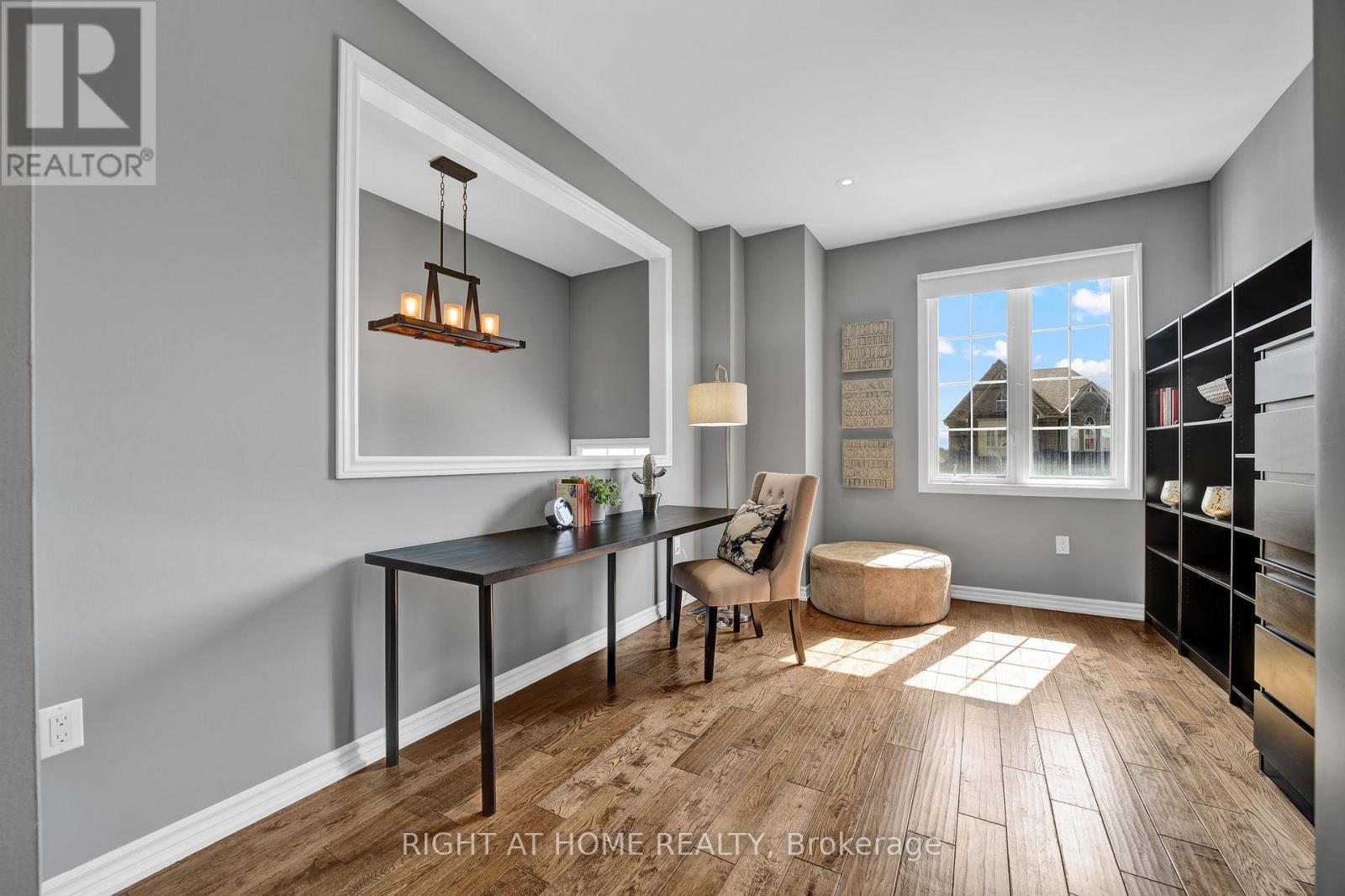 40 RIDGE GATE CRESCENT - 3