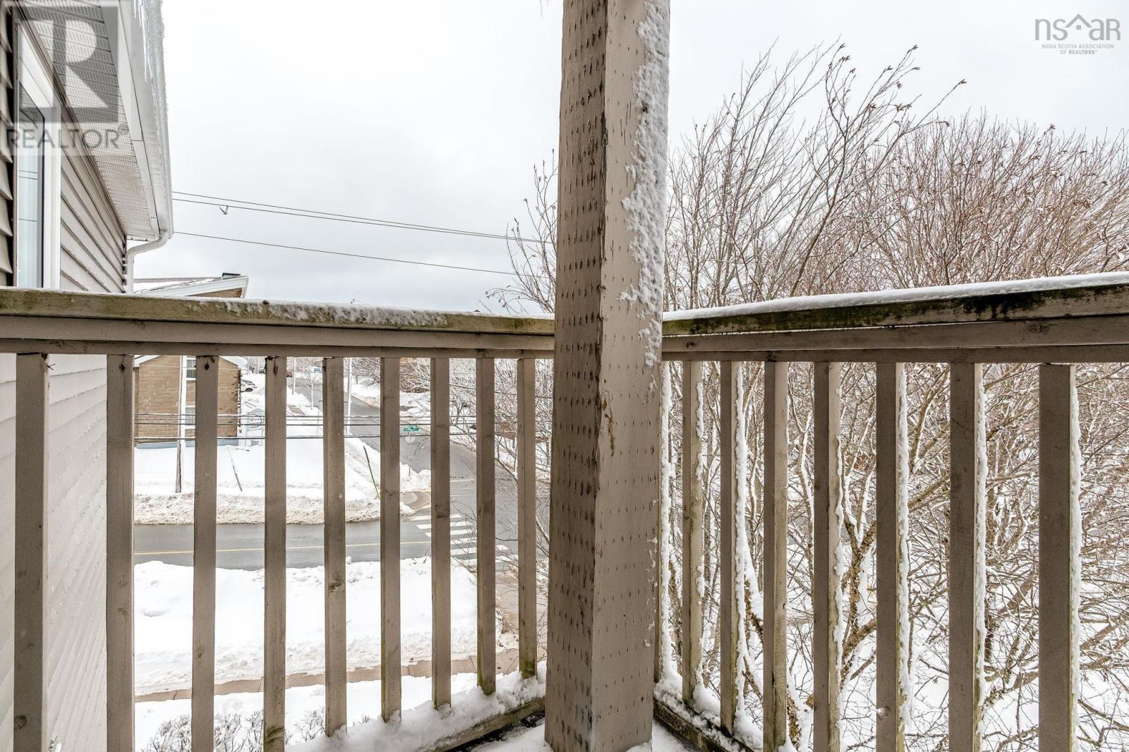 Property 34 of 41 of 306 110 Farnham Gate Road