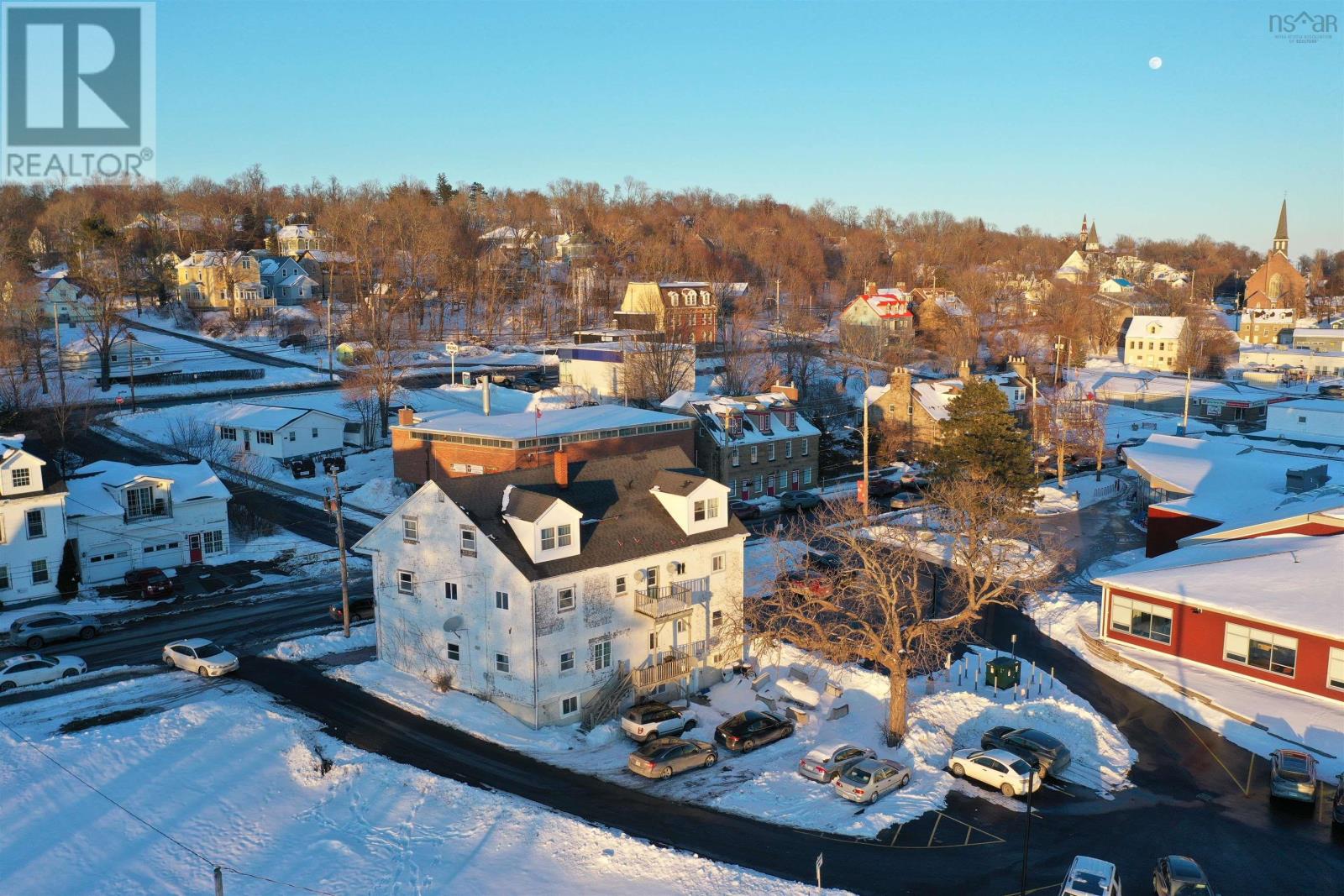 Property 9 of 14 of 123 Water Street