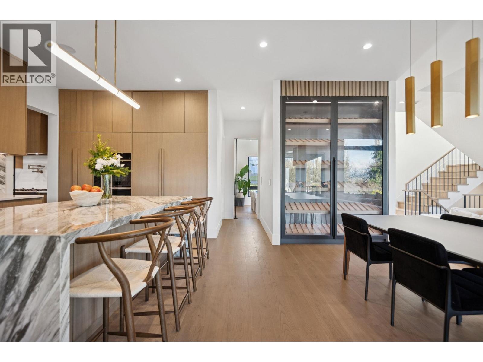 7961 BURNFIELD CRESCENT, Burnaby