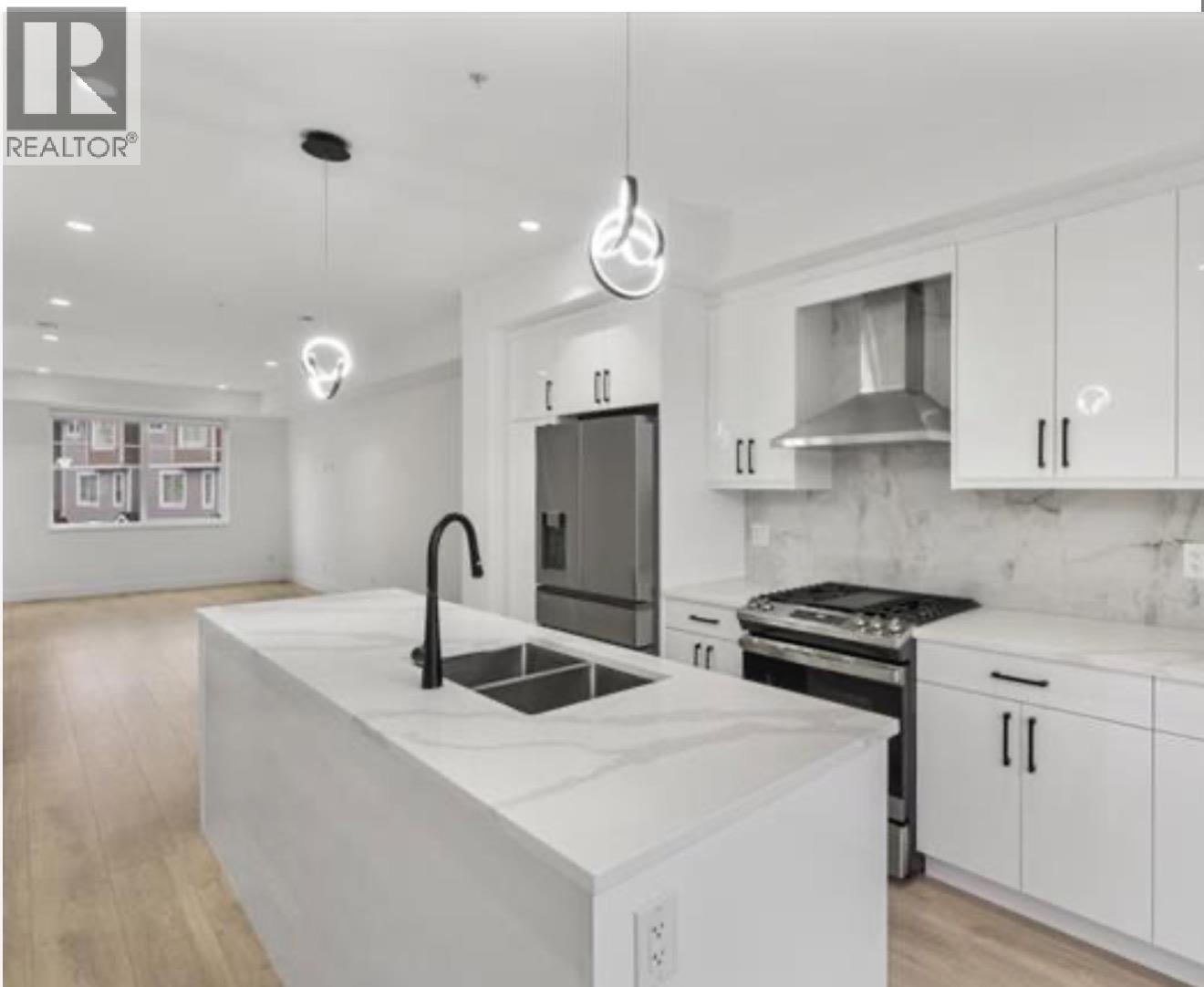 5 23108 LOUGHEED HIGHWAY, Maple Ridge