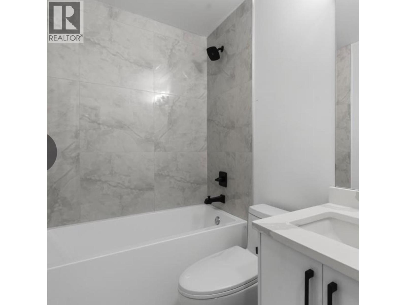 5 23108 LOUGHEED HIGHWAY, Maple Ridge