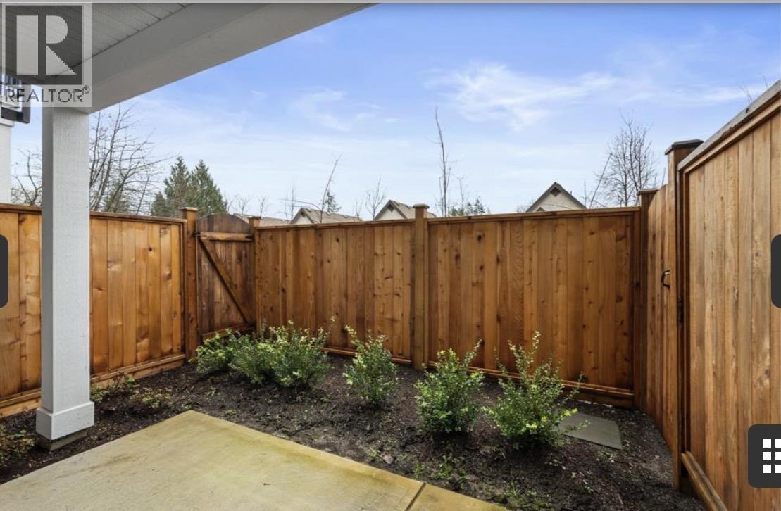 5 23108 LOUGHEED HIGHWAY, Maple Ridge