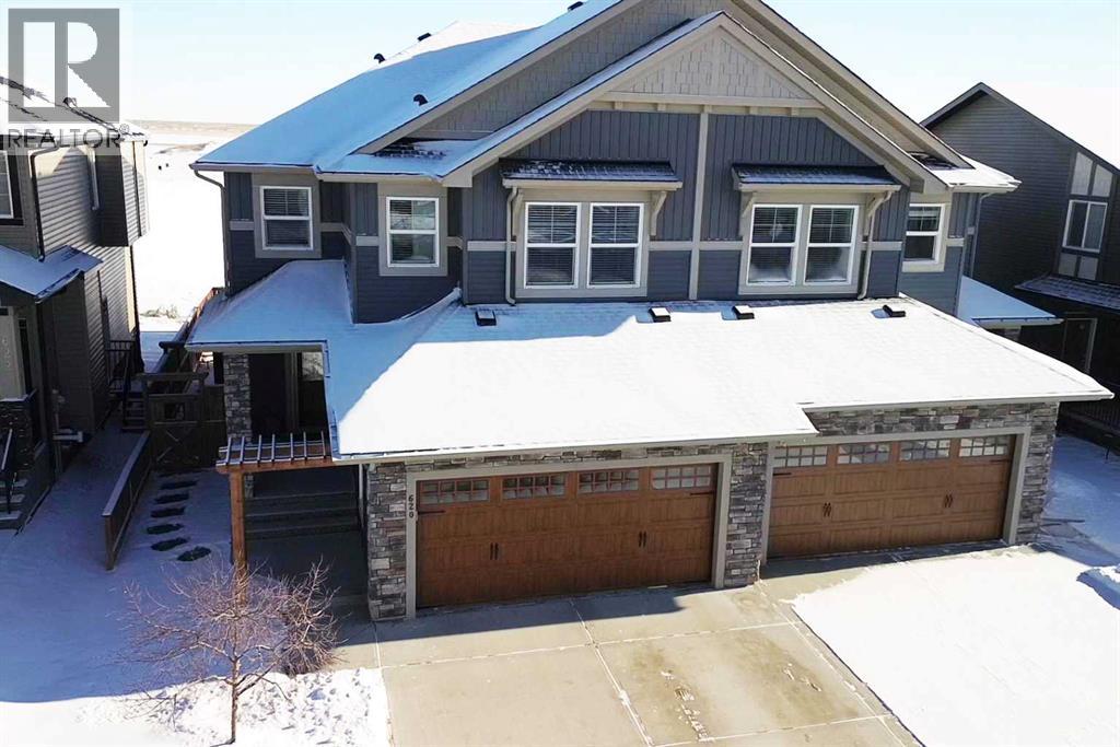 620 EDGEFIELD Street - Photo 3 of 50, Strathmore, Alberta