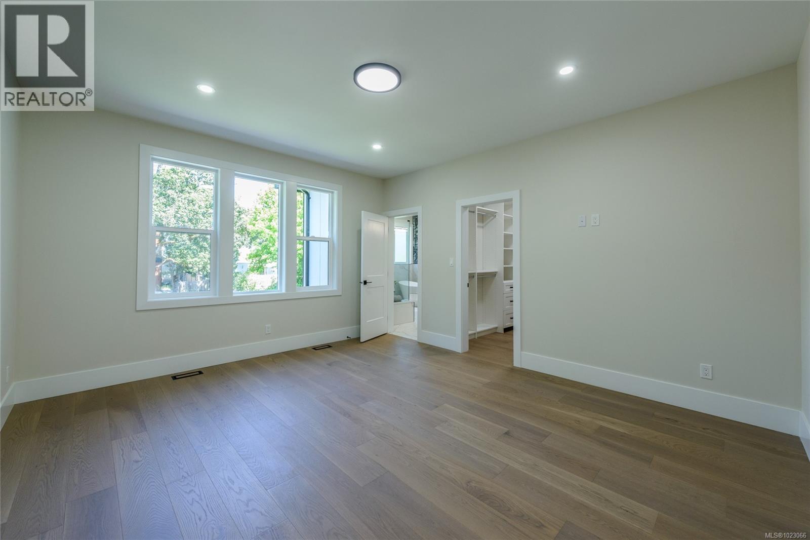 1246 Reynolds Rd, Saanich