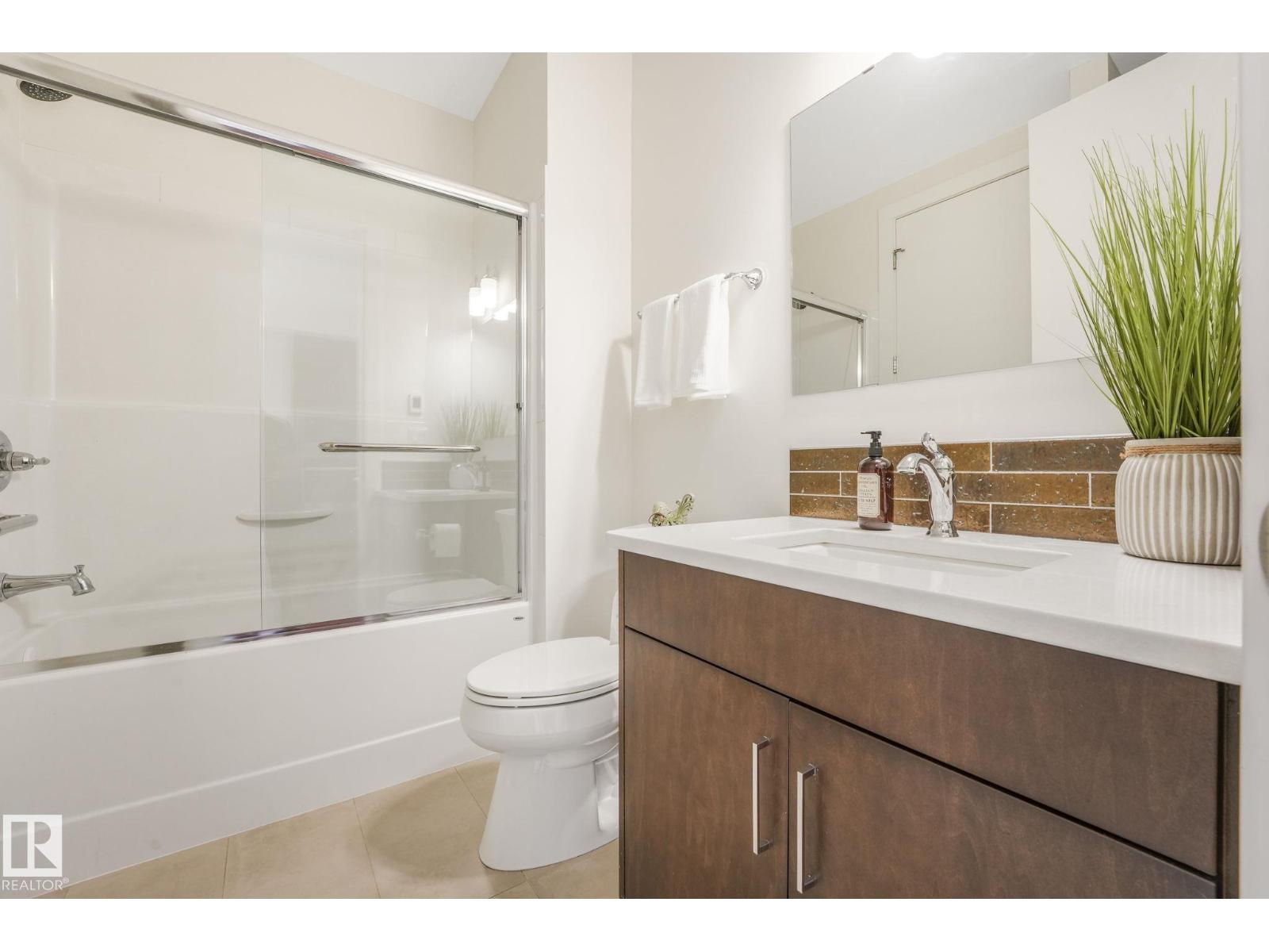 #814 200 BELLEROSE DR, St. Albert