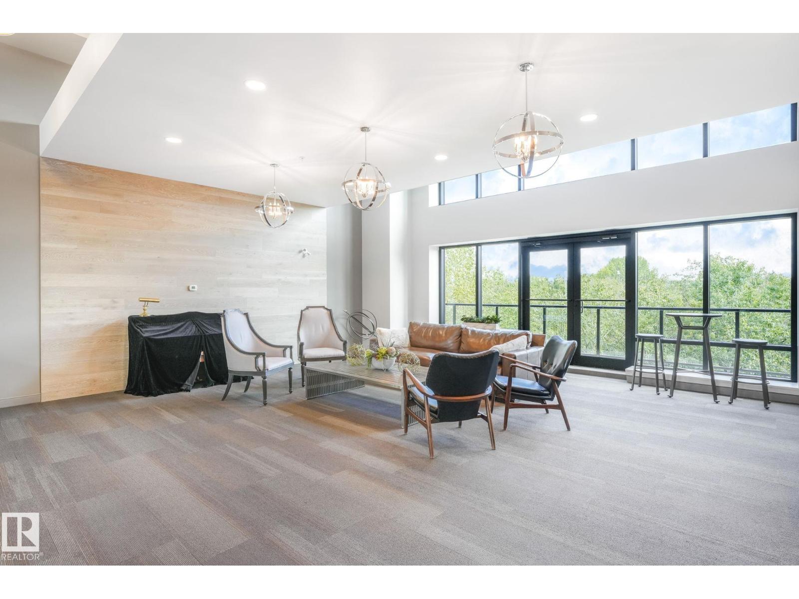 #814 200 BELLEROSE DR, St. Albert