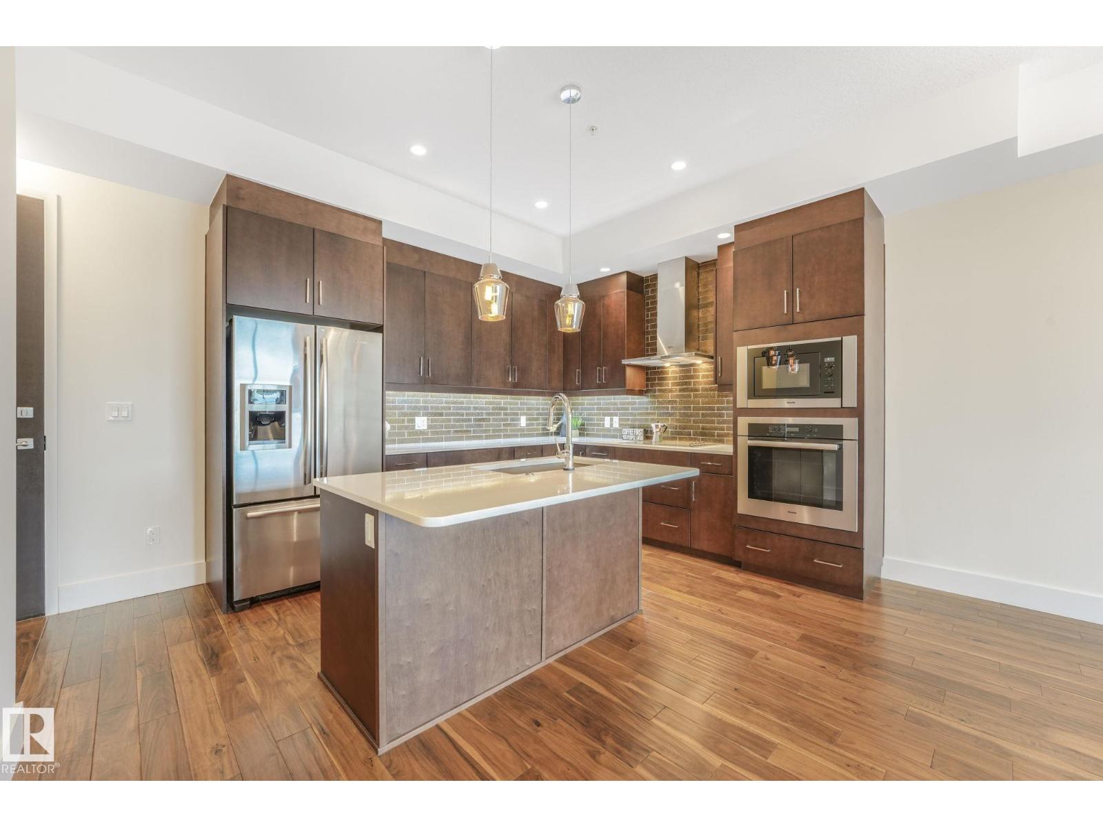 #814 200 BELLEROSE DR, St. Albert