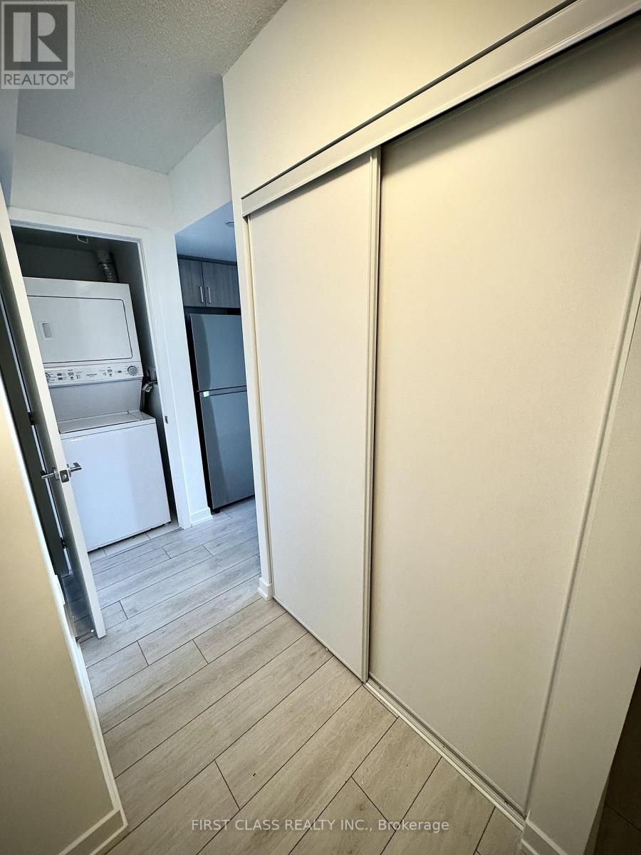 718 - 556 MARLEE AVENUE - Photo 5 of 8, Toronto (Yorkdale-Glen Park), Ontario