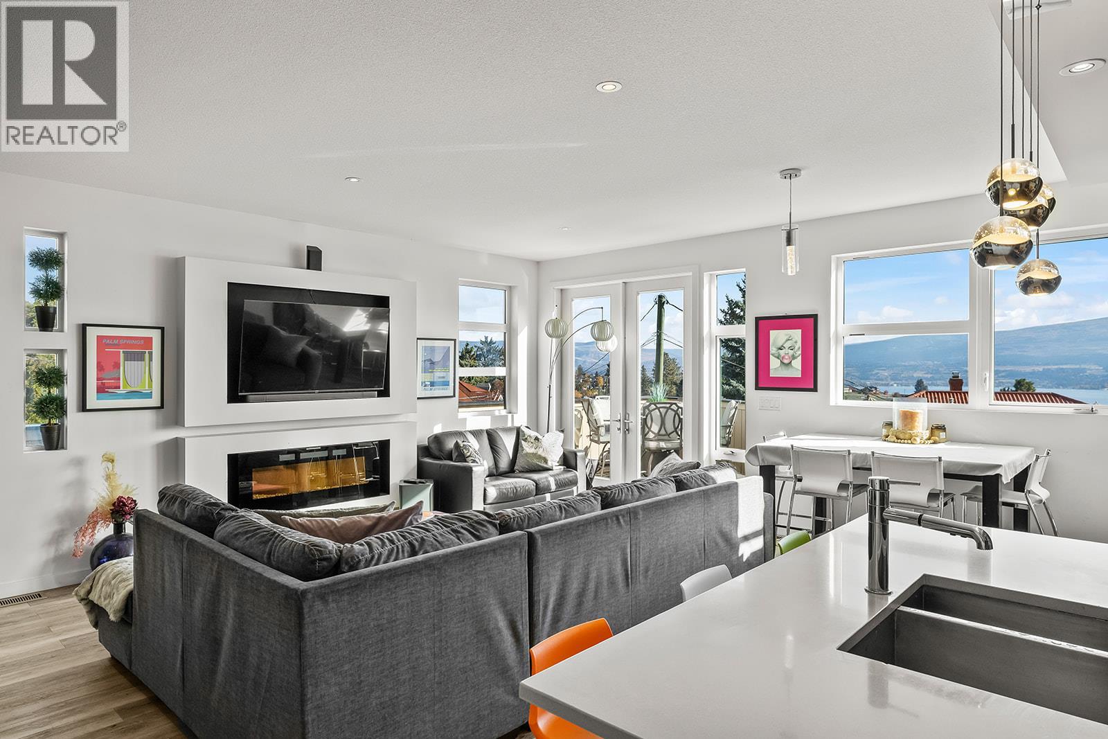  3069 Ourtoland Road, West Kelowna