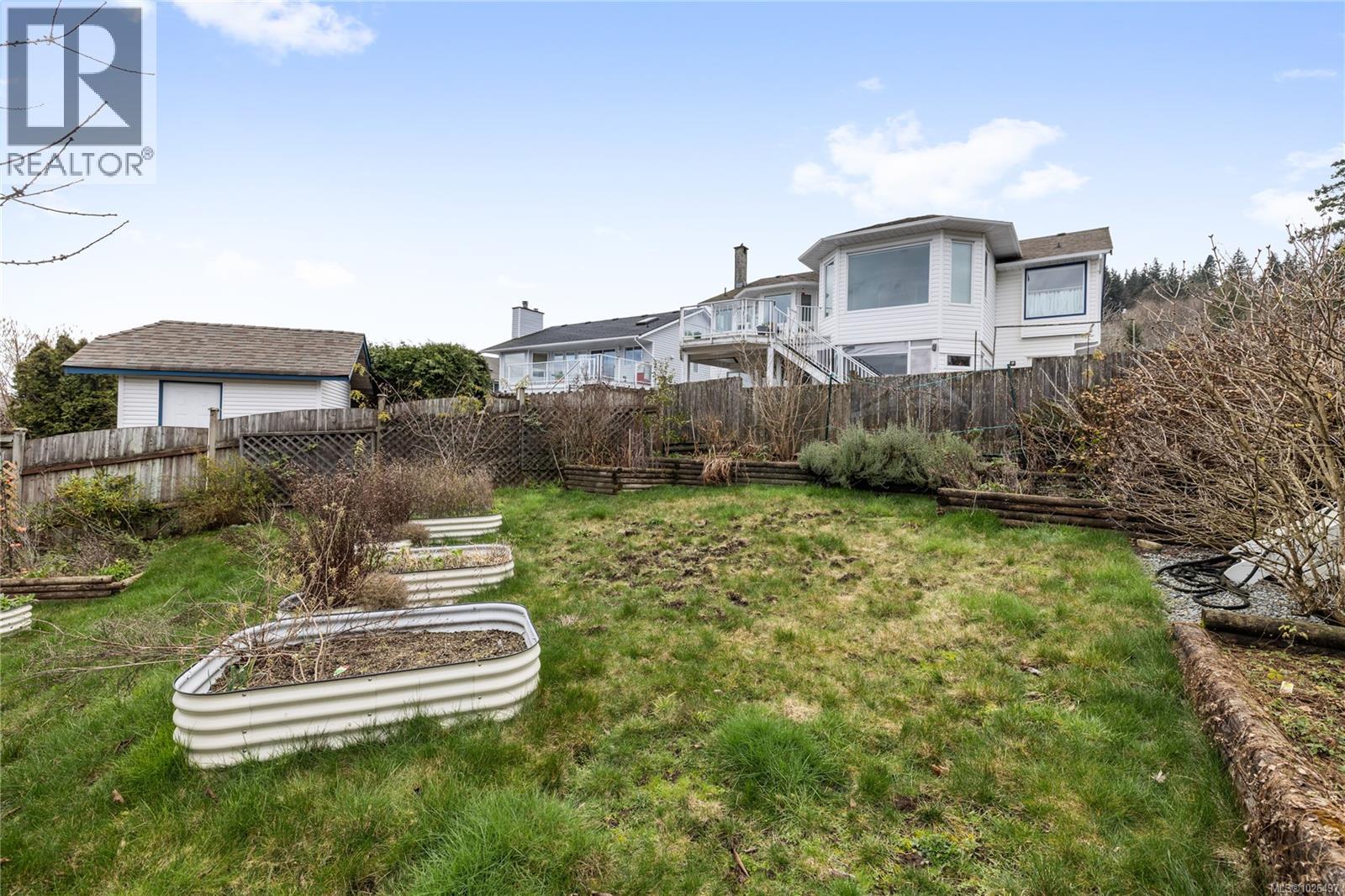 5367 Catalina Dr, Nanaimo