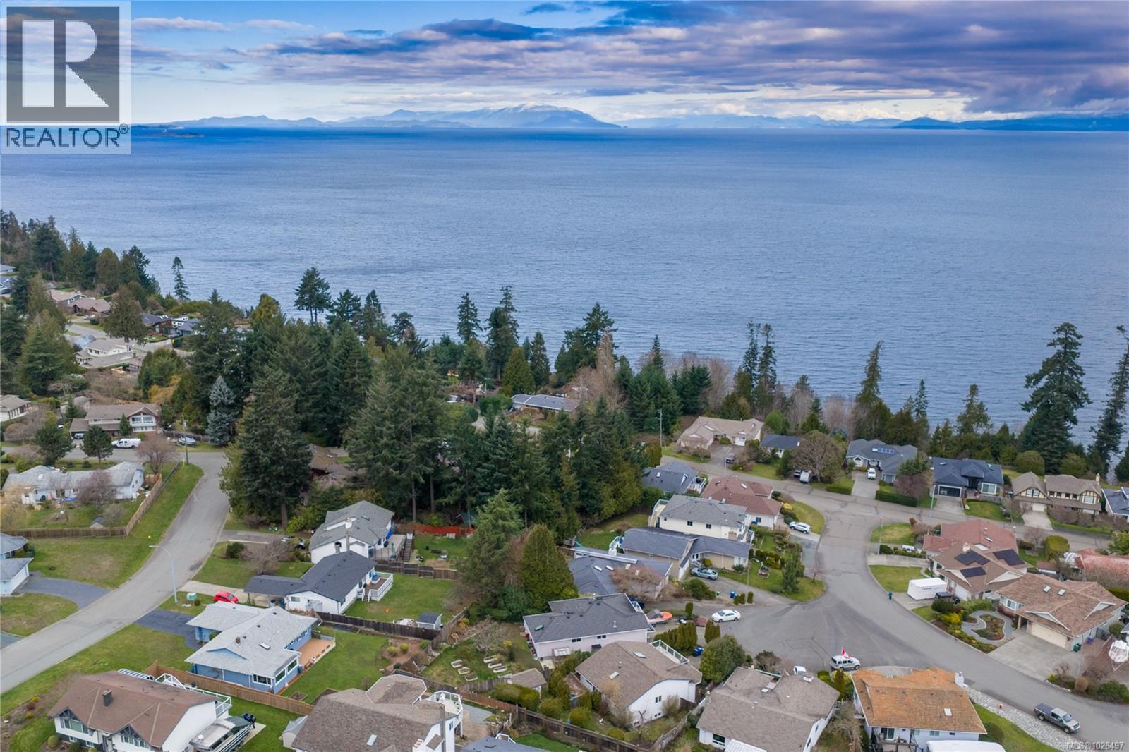 5367 Catalina Dr, Nanaimo