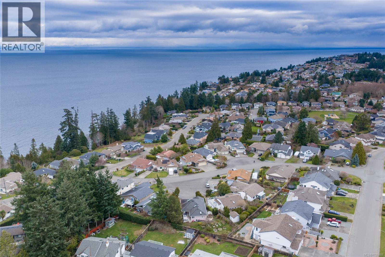 5367 Catalina Dr, Nanaimo