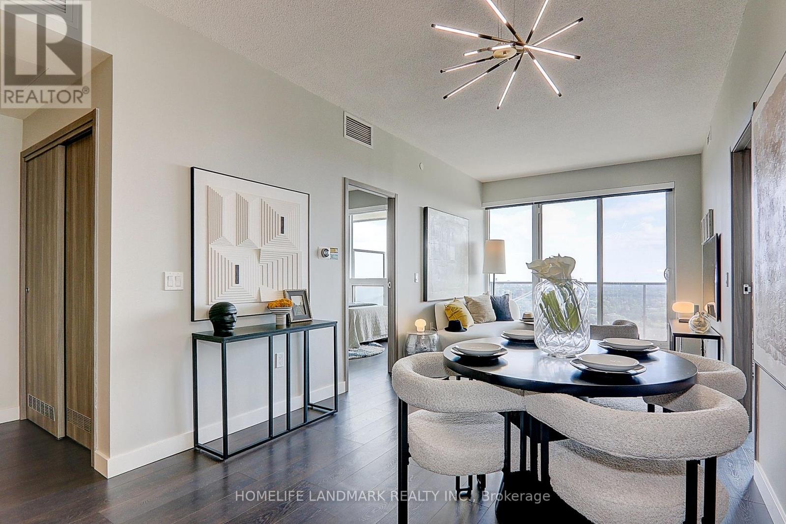 #3203 95 MCMAHON DRIVE S - 14