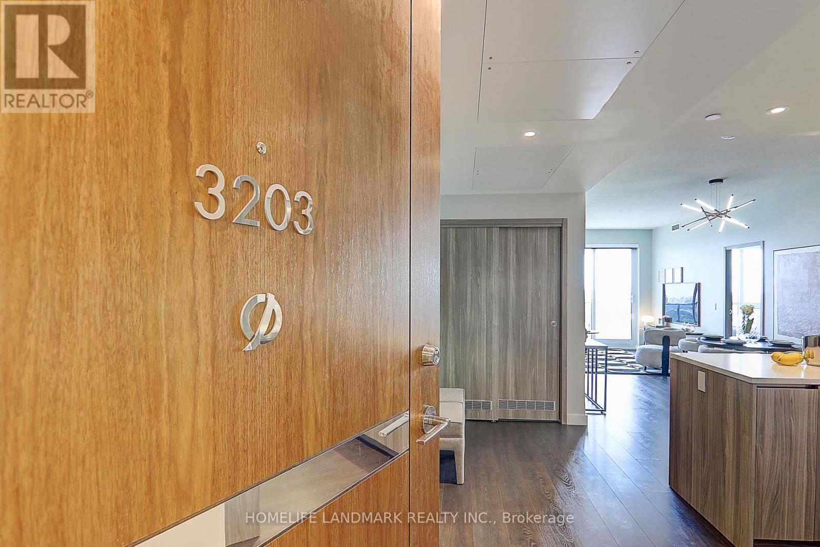 #3203 95 MCMAHON DRIVE S - 2