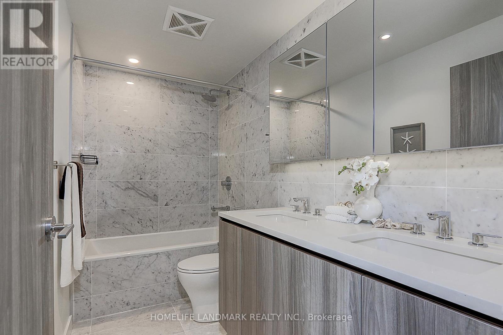#3203 95 MCMAHON DRIVE S - 22