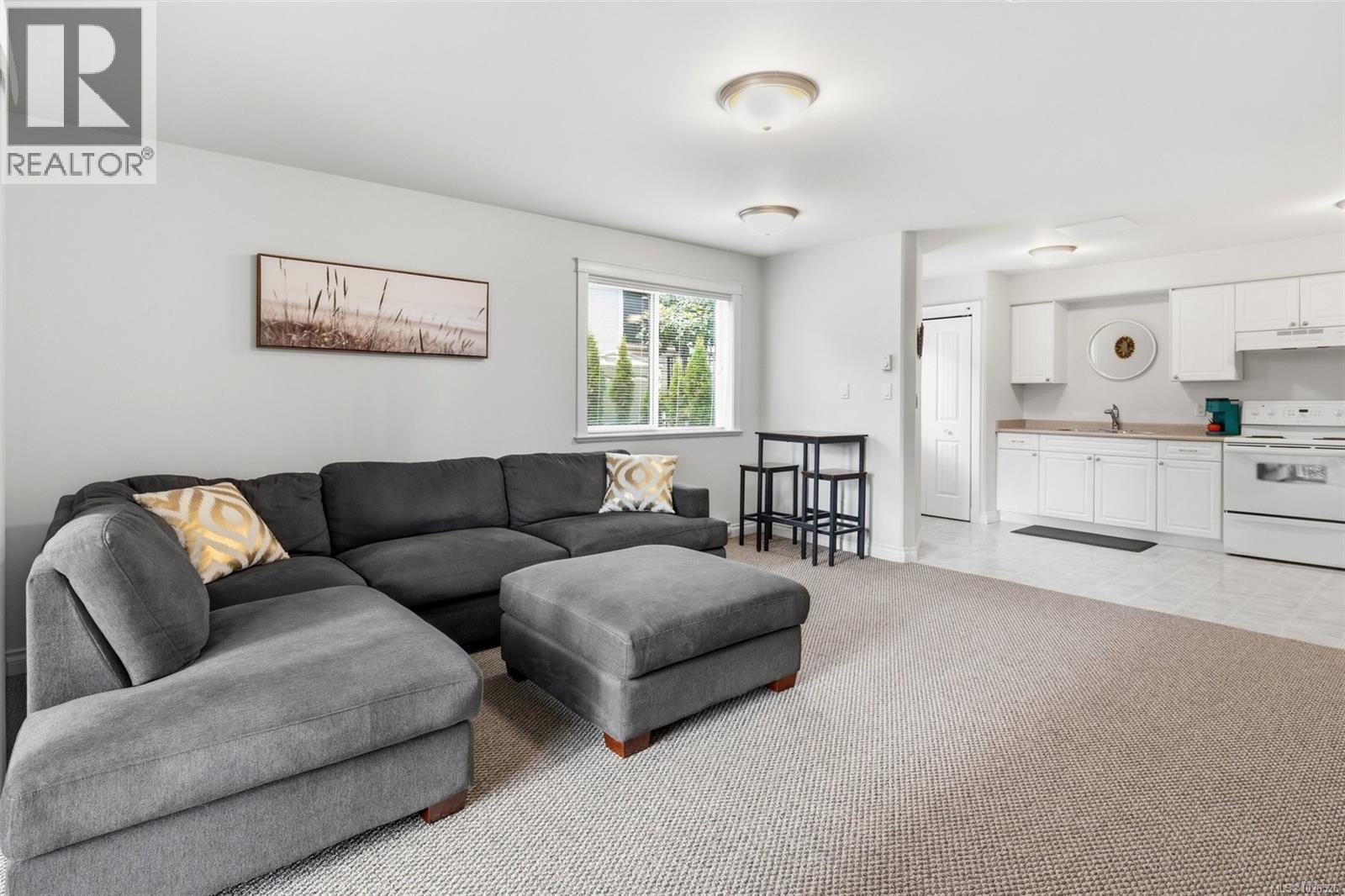 485 Outrigger Loop, Colwood