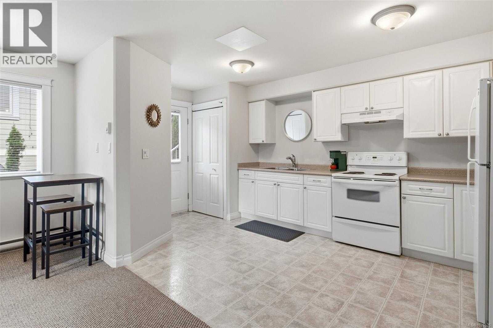 485 Outrigger Loop, Colwood