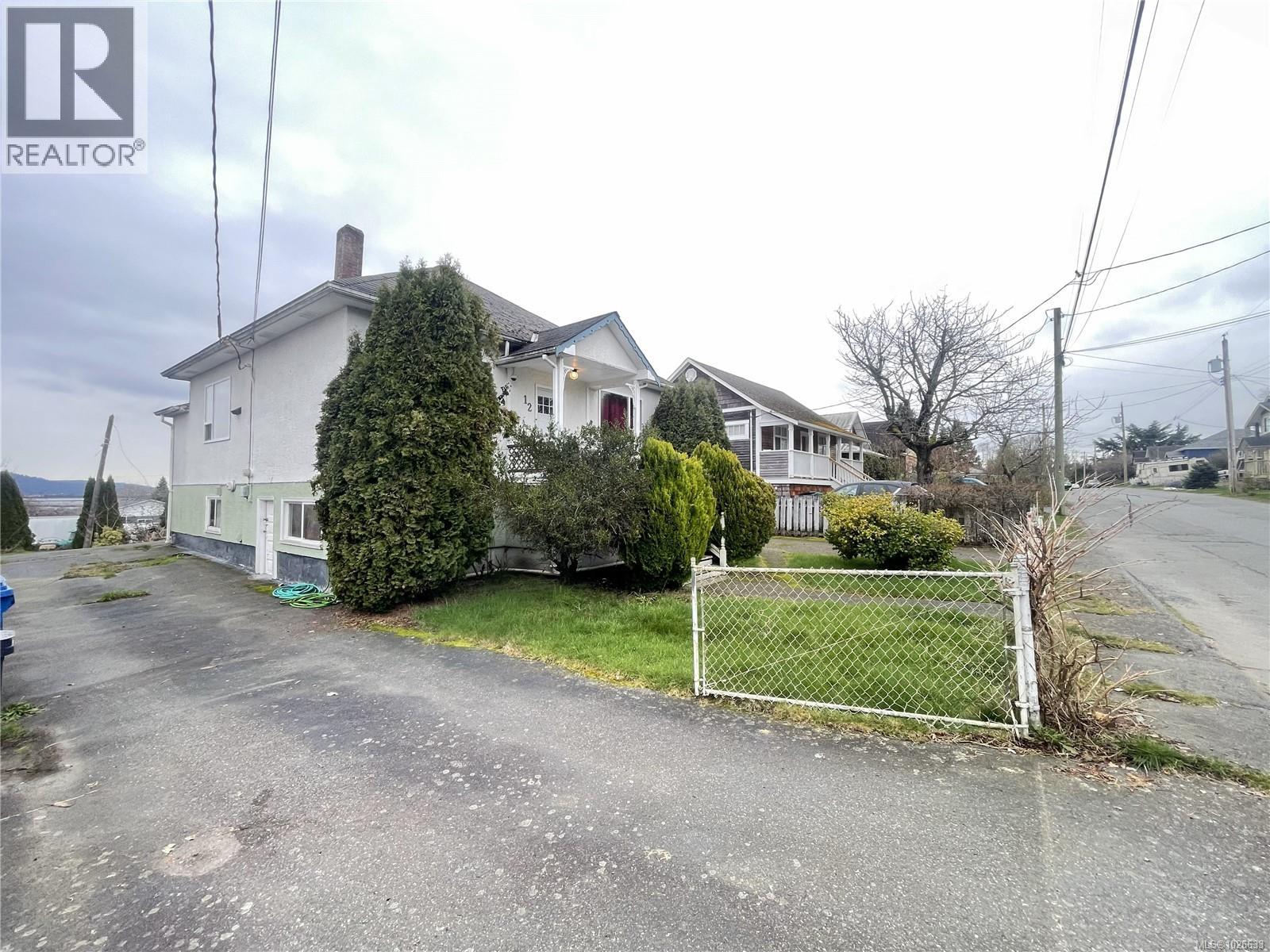 12 Gillespie St - 1