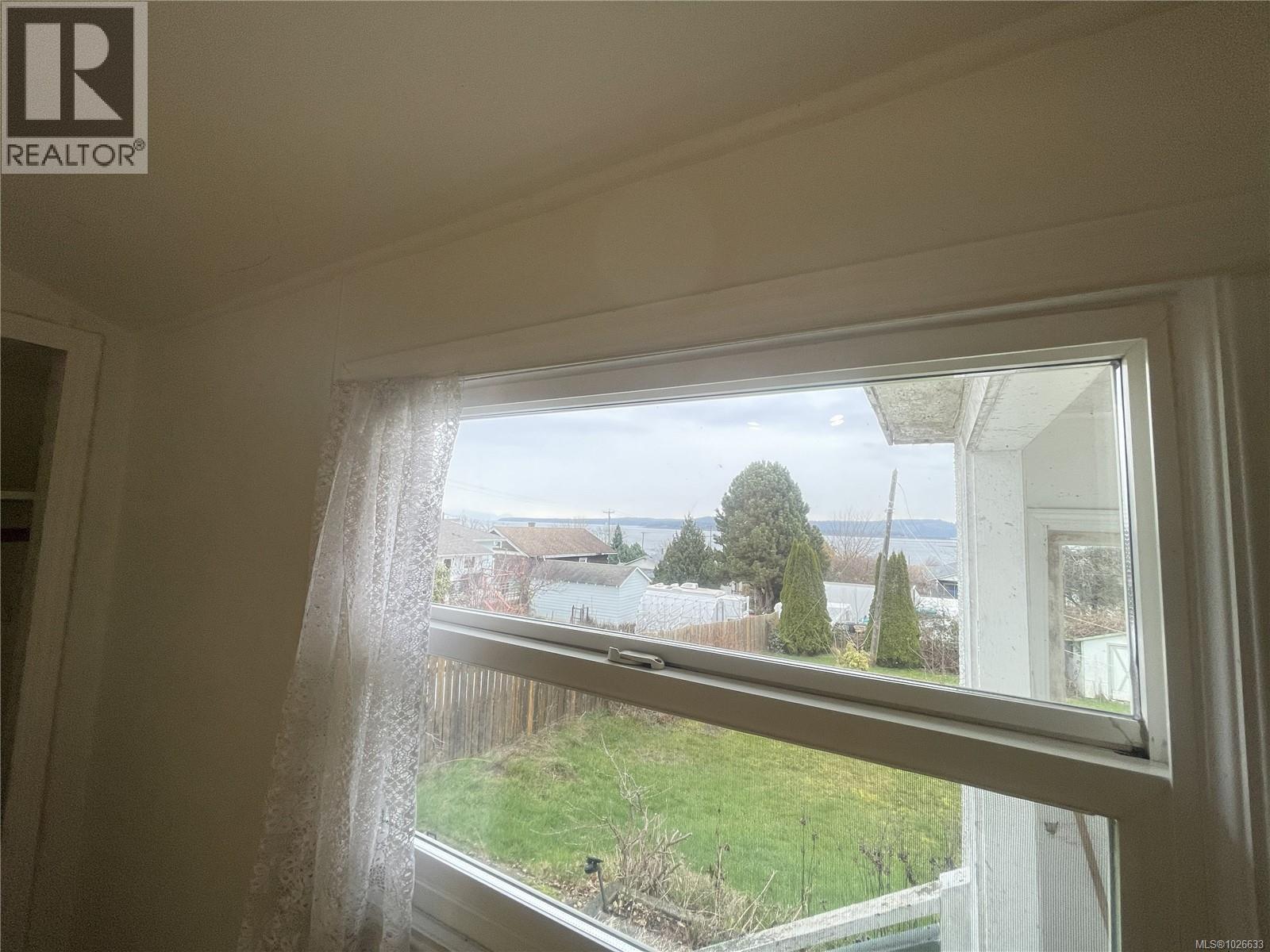 12 Gillespie St - 26