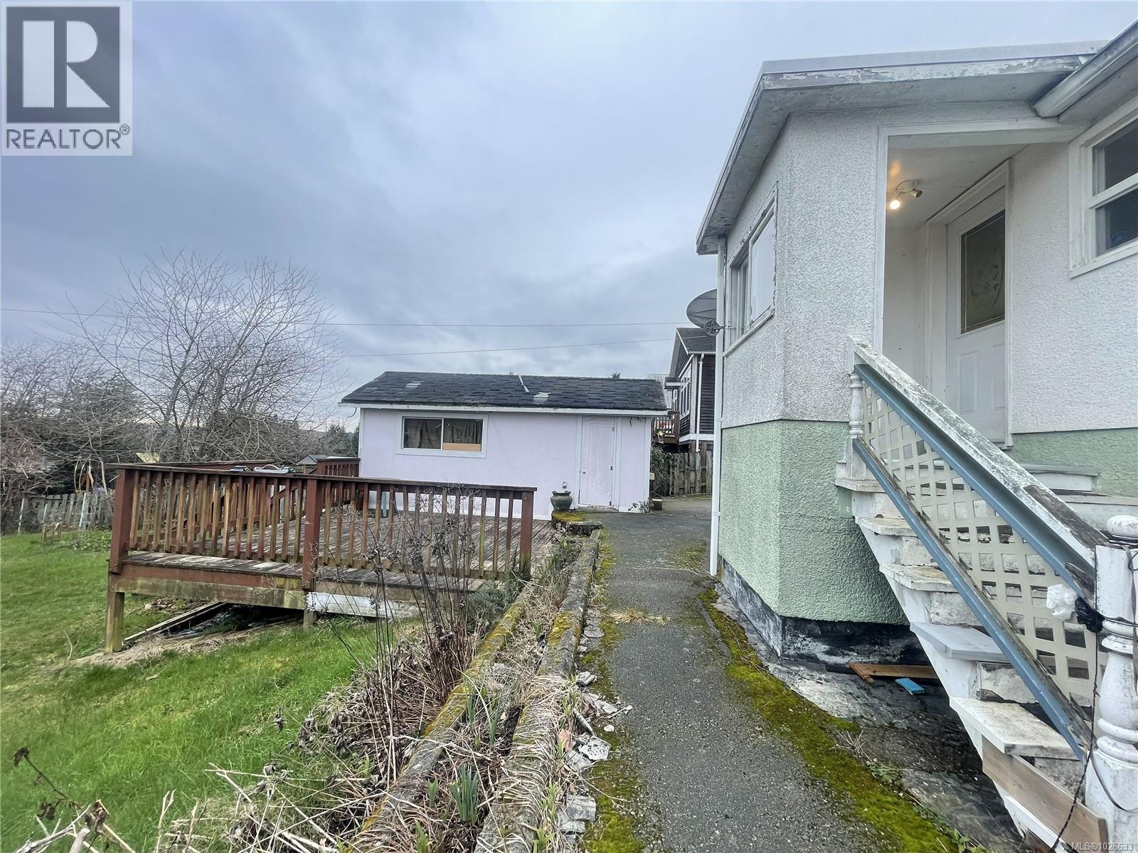 12 Gillespie St - 5