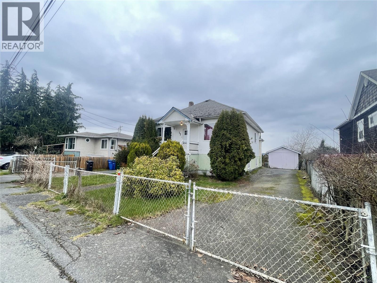 12 Gillespie St - 6