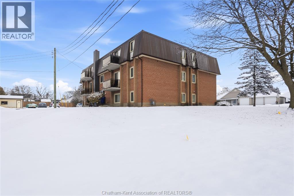 42 PARKVIEW HEIGHTS - 10