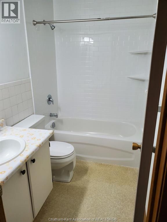 42 PARKVIEW HEIGHTS - 14