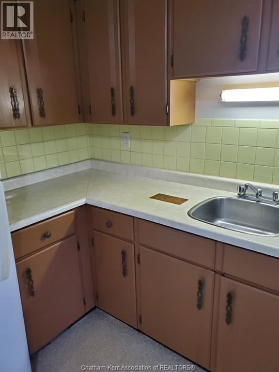 42 PARKVIEW HEIGHTS - 21