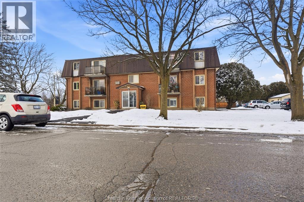 42 PARKVIEW HEIGHTS - 7