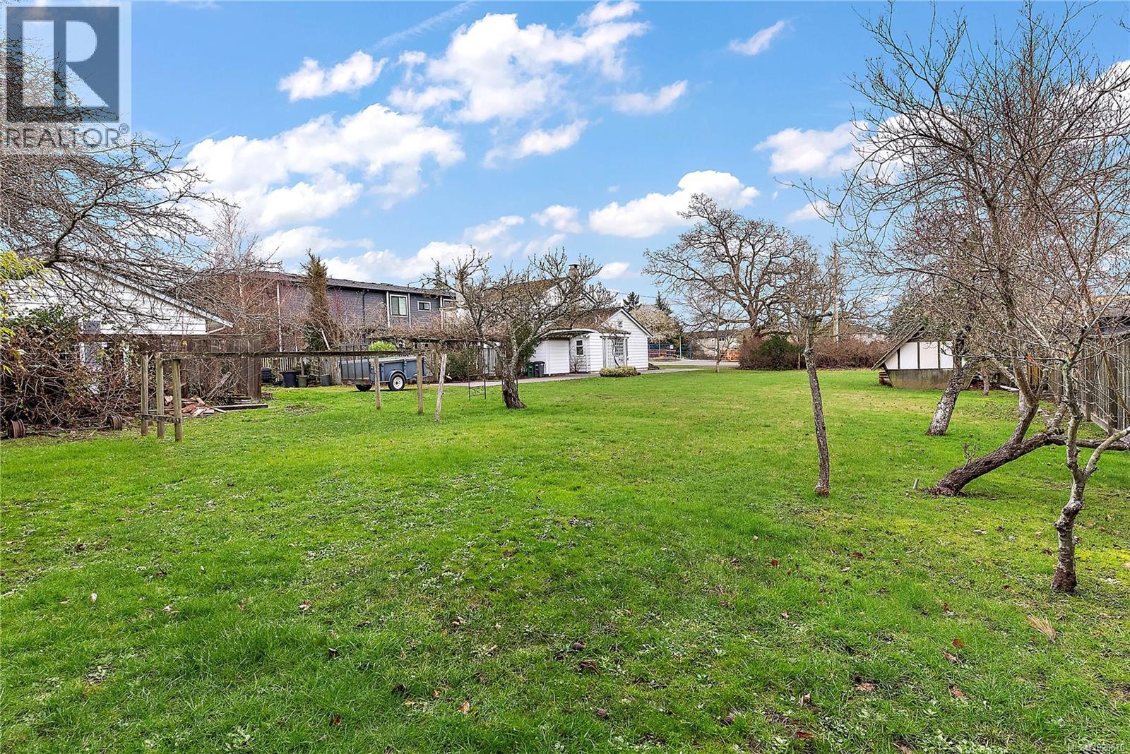  1804 Feltham Road, Saanich