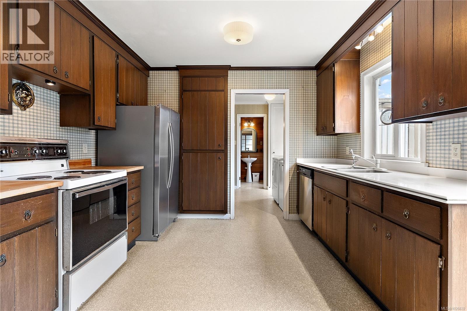  1806 Feltham Road, Saanich