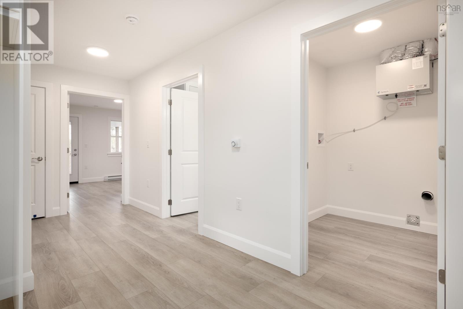 Property 8 of 35 of 39 Rubys Way