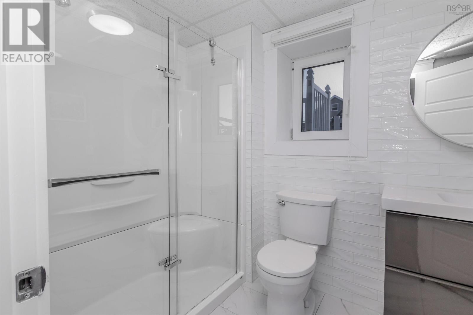 Property 27 of 41 of 100 Ocean Avenue