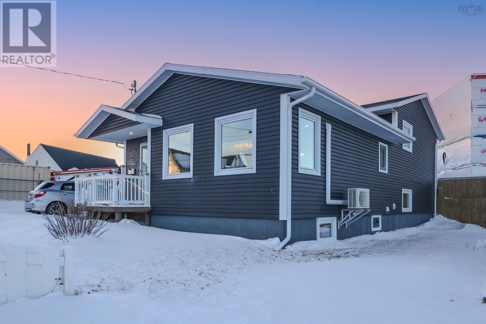 100 Ocean Avenue - Photo 2 of 42, Glace Bay, Nova Scotia