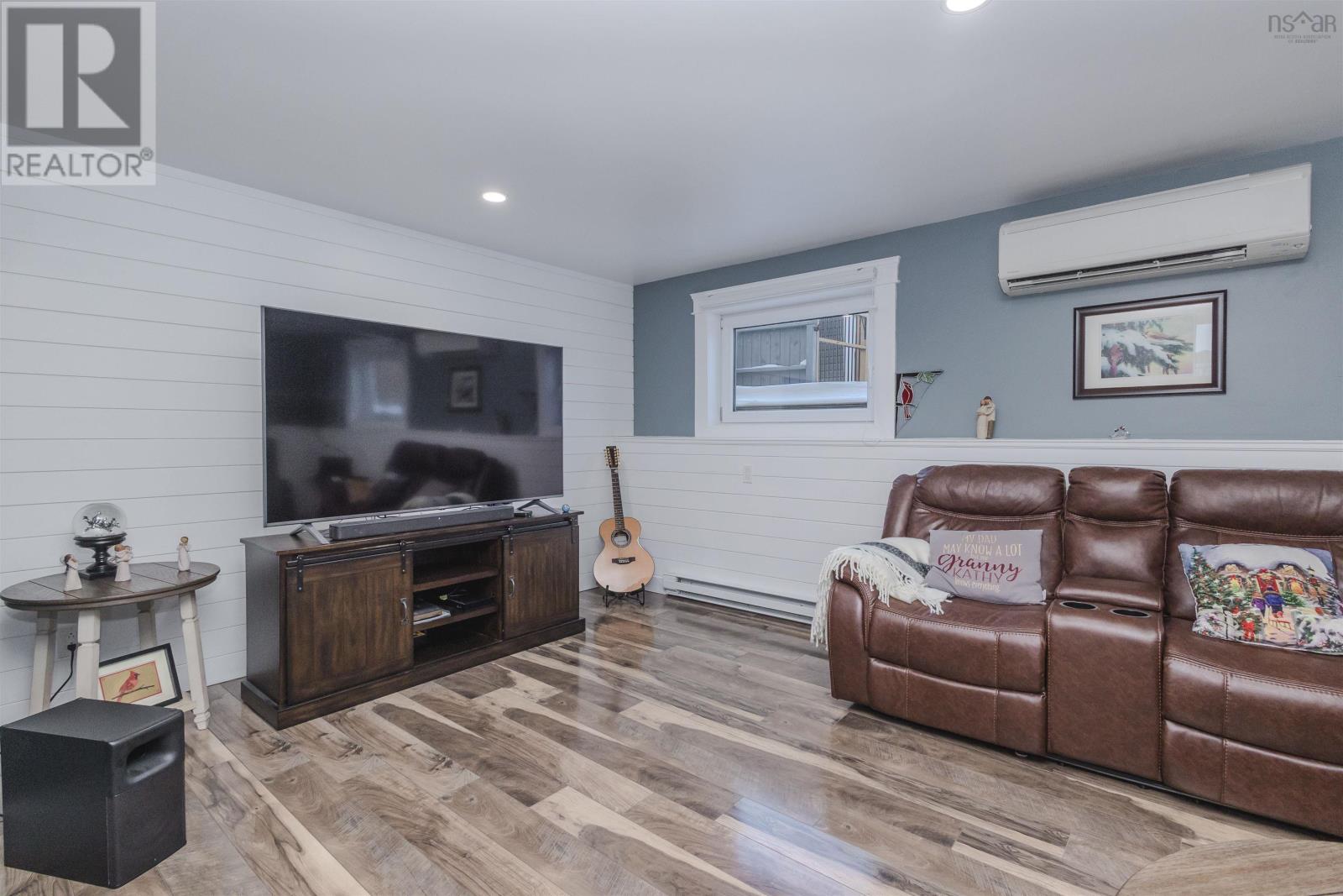 Property 28 of 41 of 100 Ocean Avenue