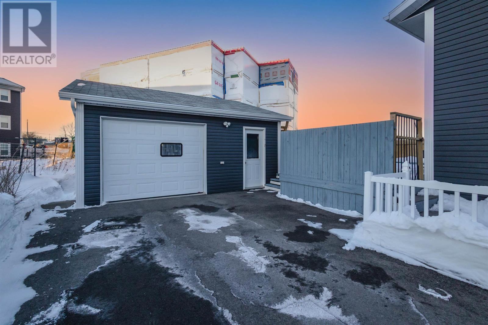 100 Ocean Avenue - Photo 4 of 42, Glace Bay, Nova Scotia