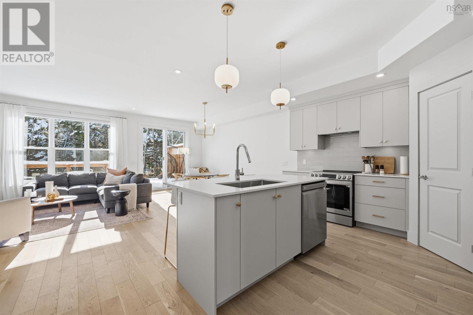 Property 18 of 50 of 18 Trekker Drive