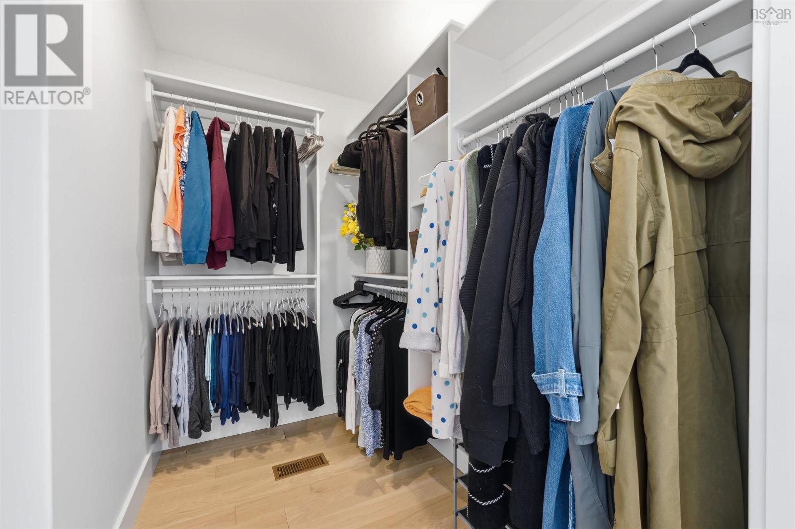 Property 32 of 50 of 18 Trekker Drive