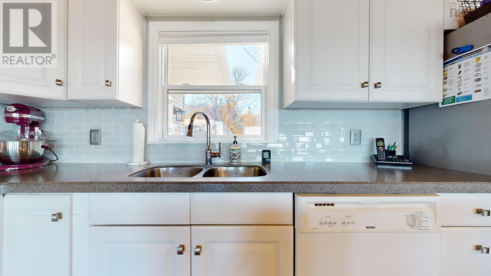 Property 12 of 26 of 59 Sunset Avenue