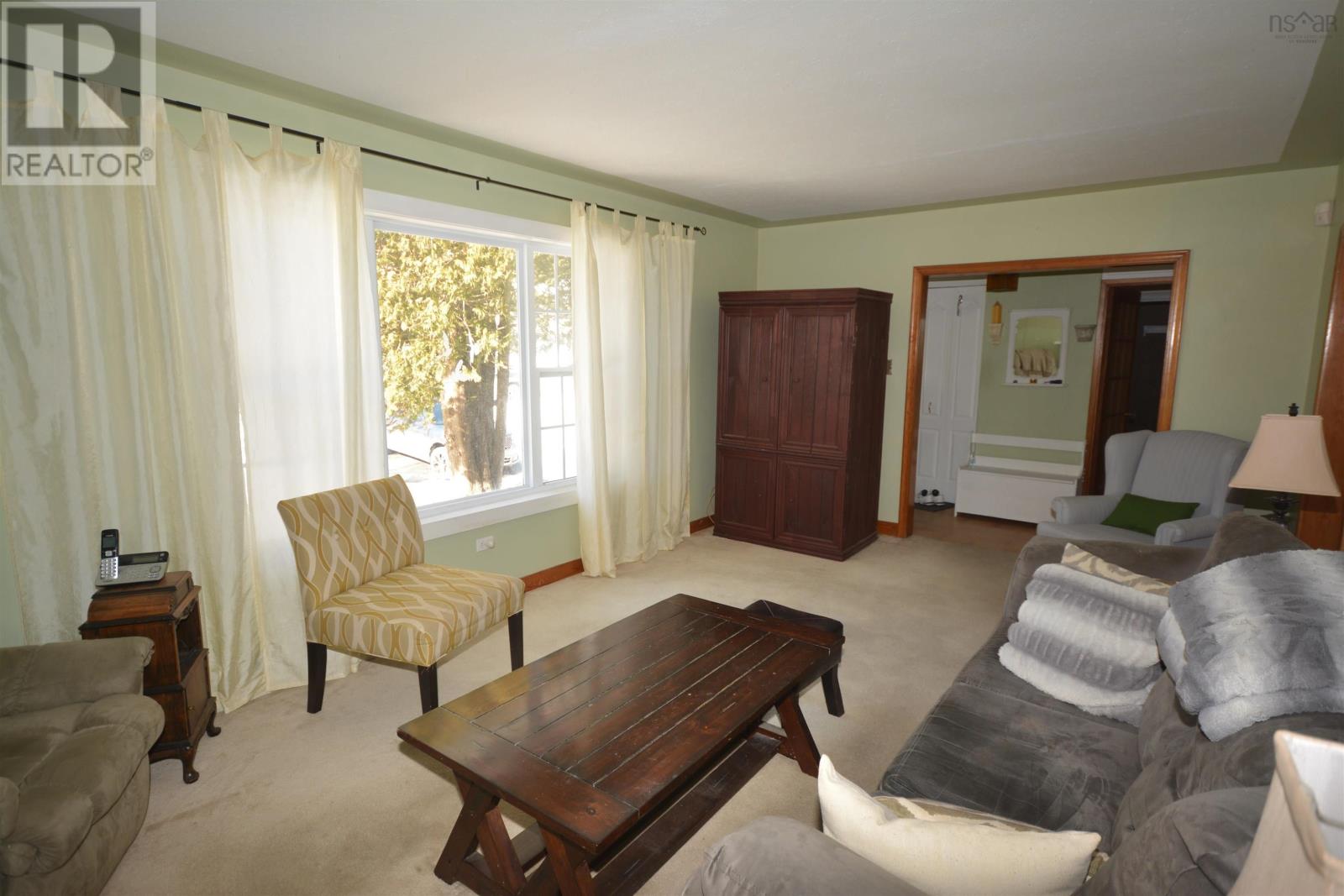 Property 9 of 24 of 15 Iris Avenue