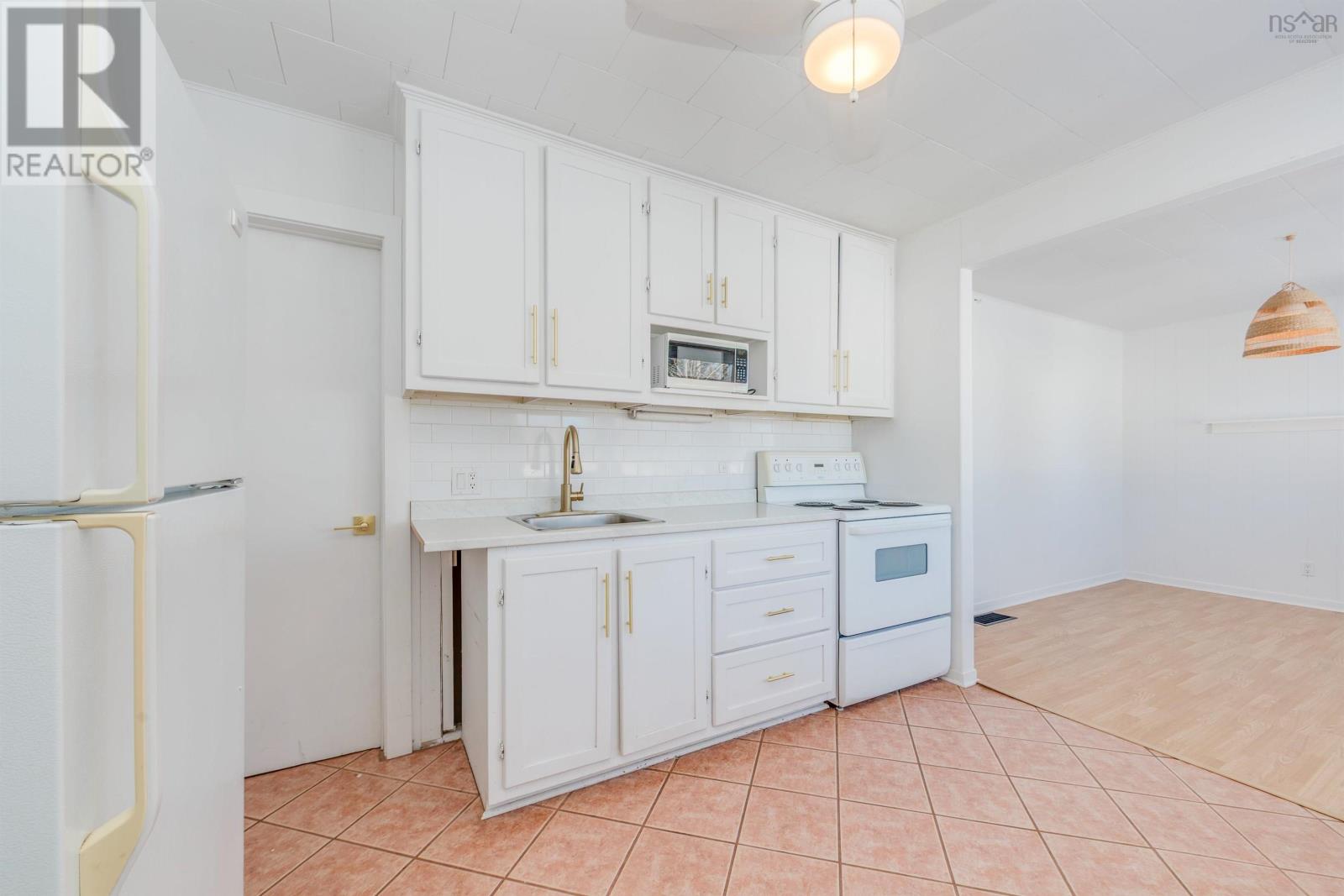 Property 3 of 43 of 737 Salmon River Road