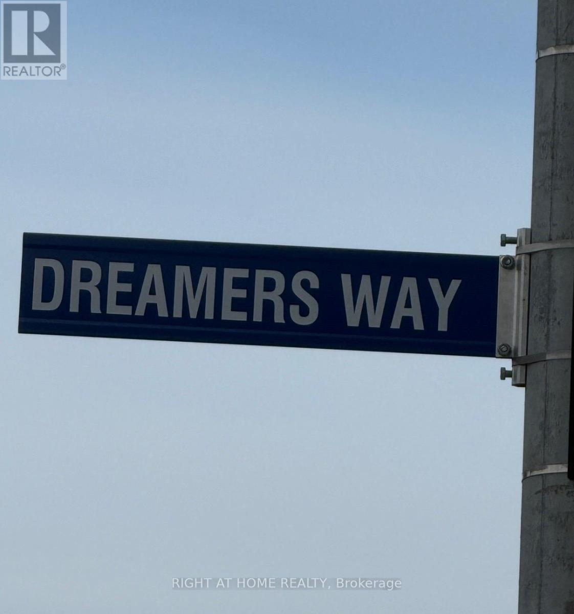 30 Dreamers Way 618
