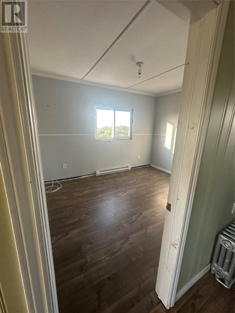 94 Memorial Street - 10