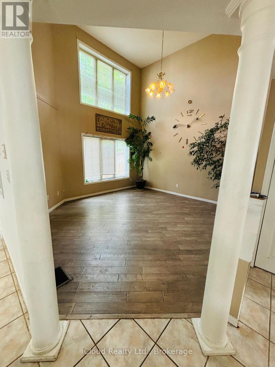 65 Periwinkle photo 4